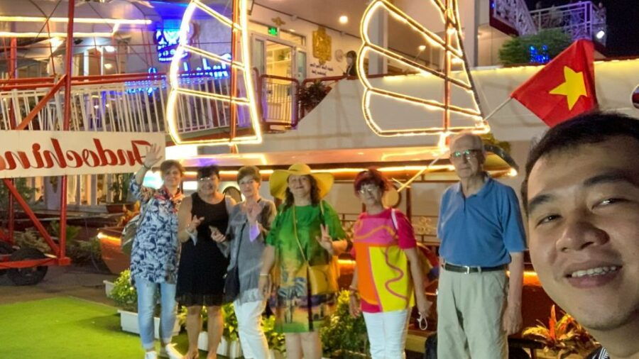 Deluxe Dining Cruise by DeluxeGroupTours - Good To Know