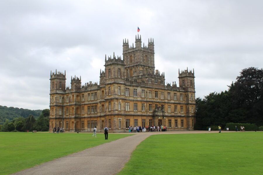 Downton Abbey and Village Small Group Tour From London - Good To Know