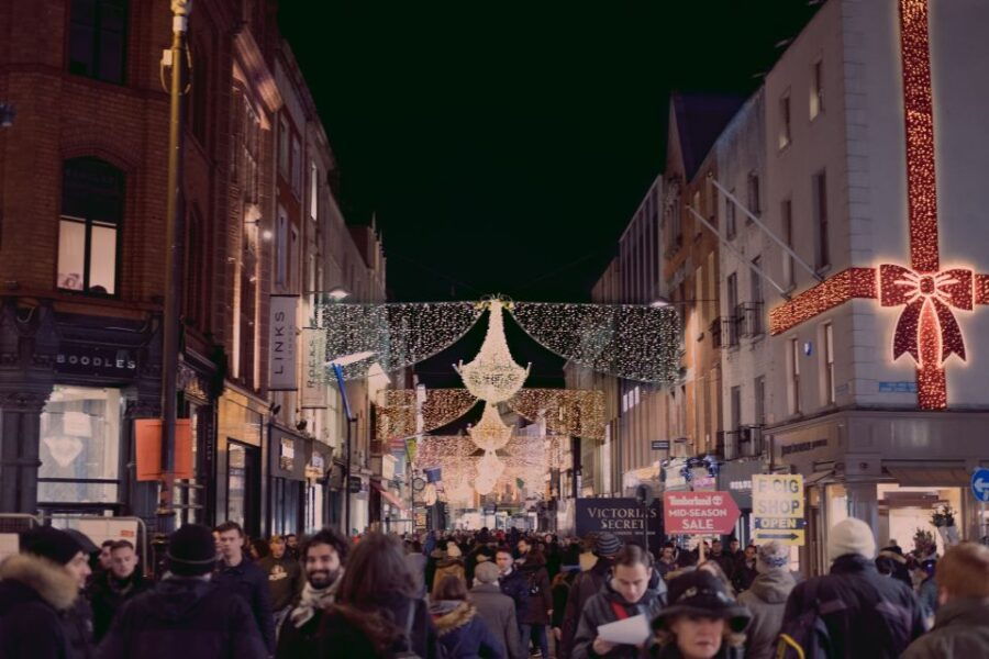 Dublin: 3-Hour Explore W/ a Local at Christmas - Good To Know
