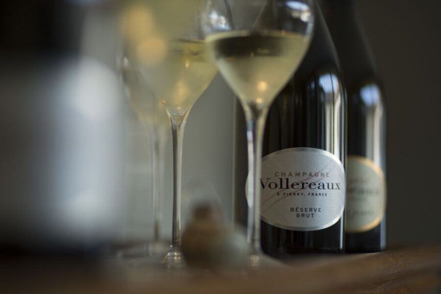 Epernay: Guided Tour of Champagne Cellar With Tastings