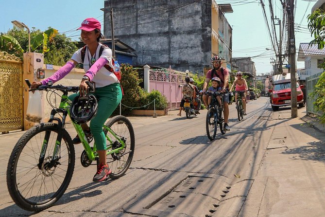Explore Bangkok by Bike & Boat With Lunch - Good To Know