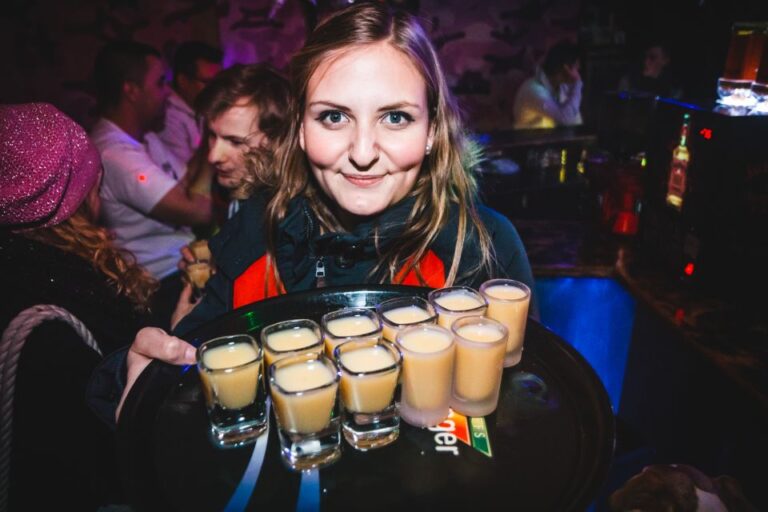 Freiburg: Guided Pub Crawl With Drinks