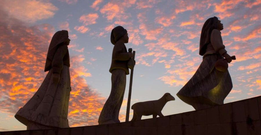 From Lisbon: Fátima and the Three Little Shepherds House - Good To Know