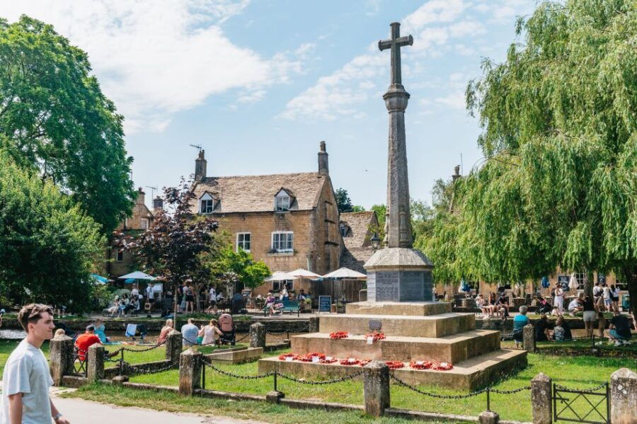 From London: Small Group Cotswolds Villages Tour - Good To Know