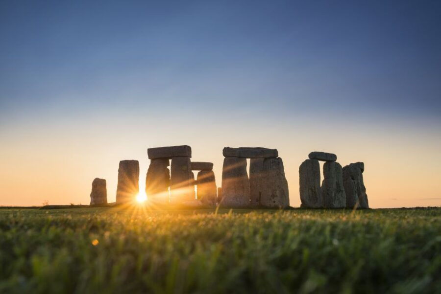 From London: Stonehenge, Windsor and Salisbury Guided Tour - Good To Know