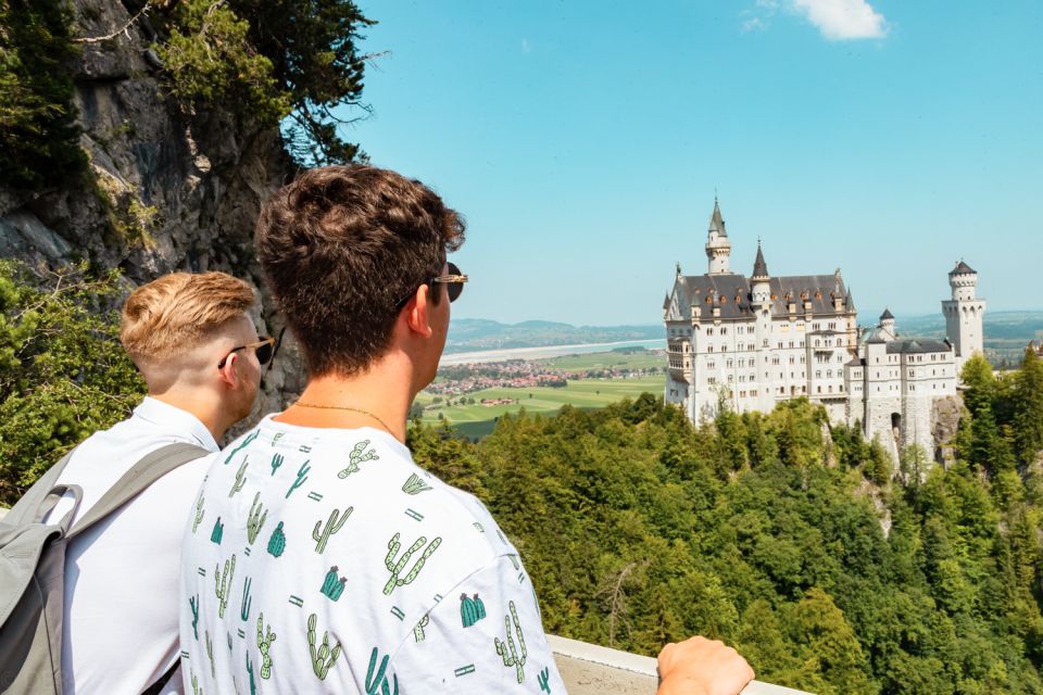 From Munich: Neuschwanstein Castle & Linderhof Premium Tour - Good To Know