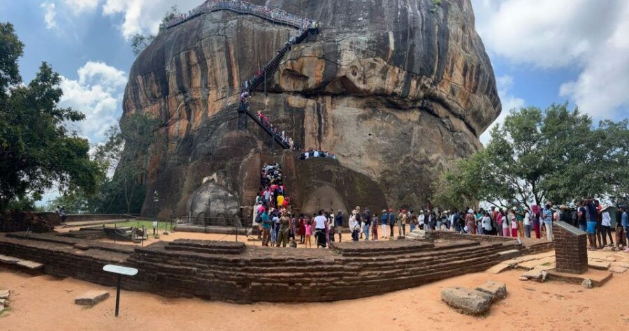 From Negombo: Private Sigiriya, Dambulla, and Minneriya Tour - Good To Know