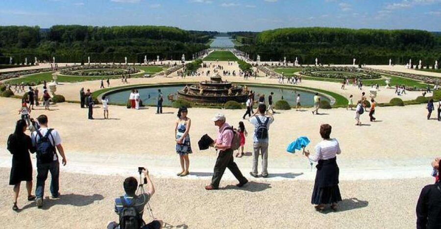 From Paris: Versailles Guided Tour by Deluxe Minibus - Good To Know