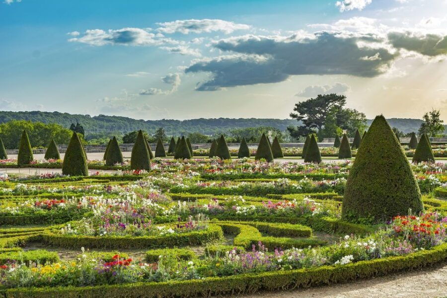 From Paris: Versailles Palace and Gardens Guided Experience - Good To Know