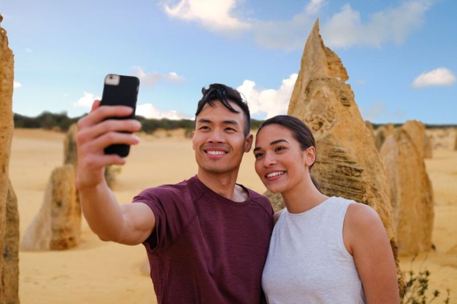 From Perth: Pinnacles Sunset and Stargazing Tour With Dinner - Good To Know