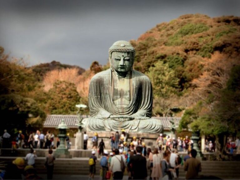 From Tokyo: Kamakura Private Customize Tour by Luxury Van