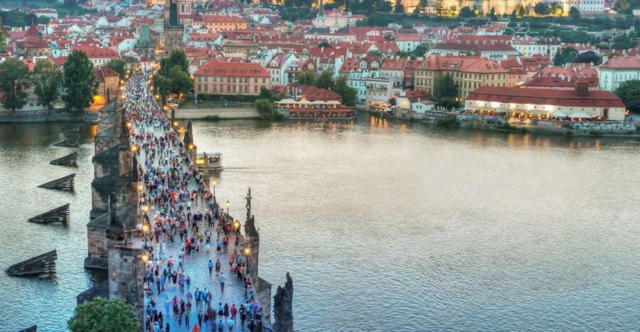 From Vienna: Full-Day Trip to Prague - Good To Know