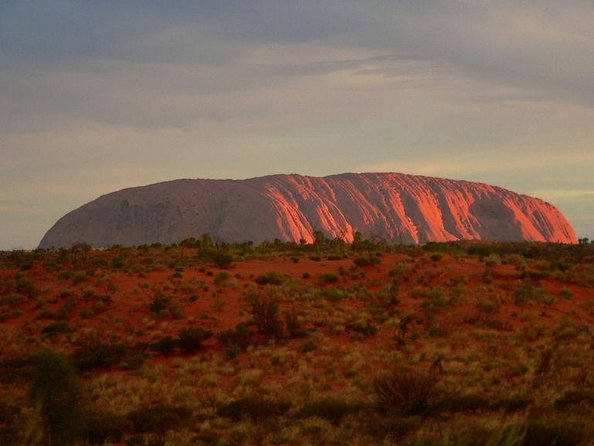Full Uluru Base Walk at Sunrise Including Breakfast - Good To Know