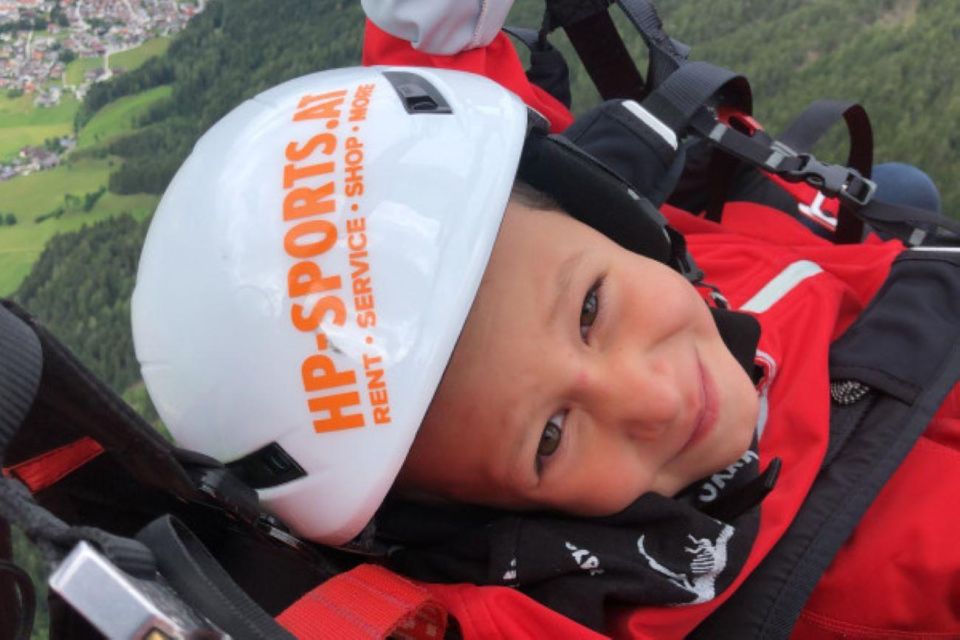 Fulpmes: Childrens Tandem Paragliding Flight - Good To Know