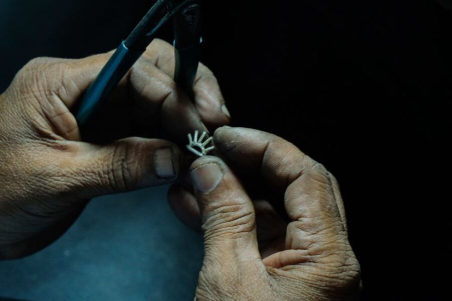 Galle: Traditional Jewelry Making Workshop With Transfers - Good To Know