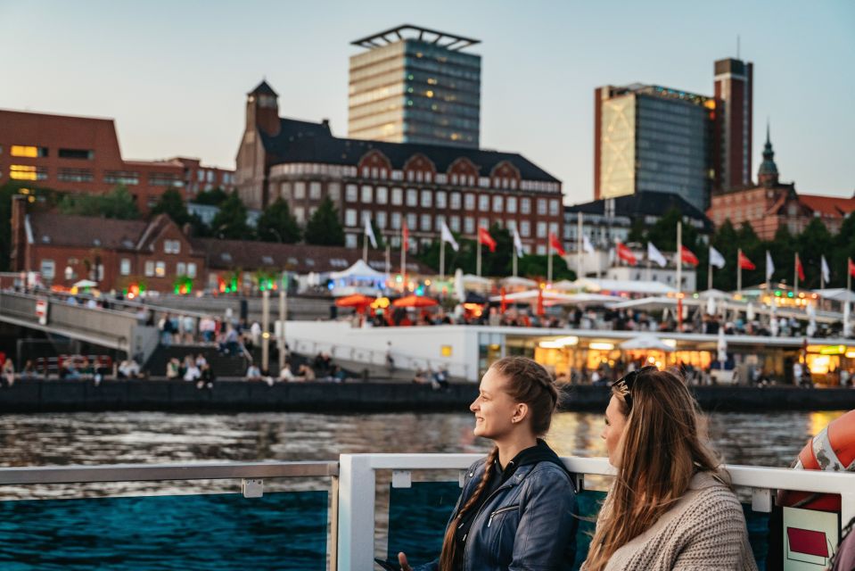 Hamburg: 1.5-Hour Evening Harbor and Speicherstadt Cruise - Good To Know