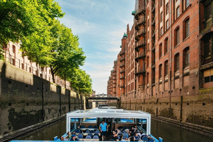 Hamburg: 1.5-Hour Harbor and Speicherstadt Day Cruise - Good To Know