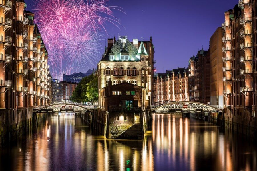Hamburg: Hamburg Port Anniversary Fireworks Cruise - Good To Know