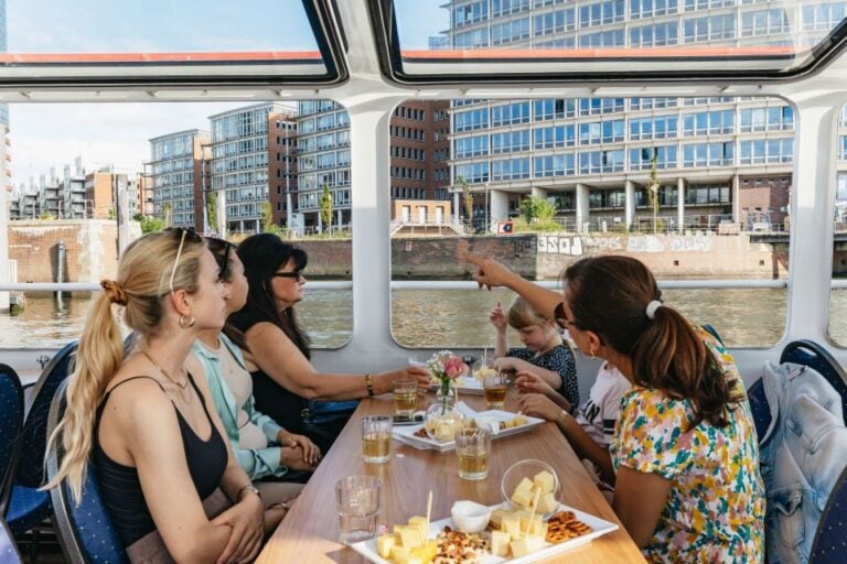 Hamburg: Harbor Cruise With Wine and Cheese