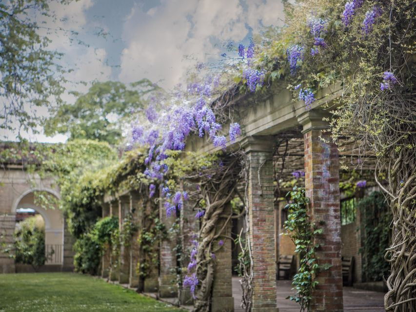 Harrogate: Exploration Game With Pubs & Cafes - Good To Know