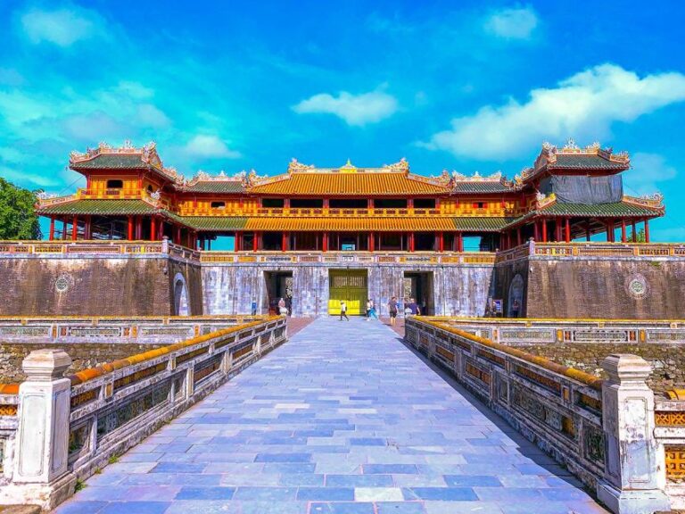 Hue: Imperial City Guided Tour With Perfume River Boat Trip