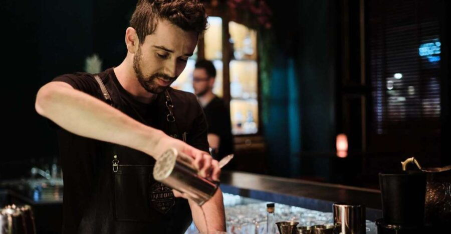 Innsbruck: Signature Cocktail Tasting Tour - Good To Know