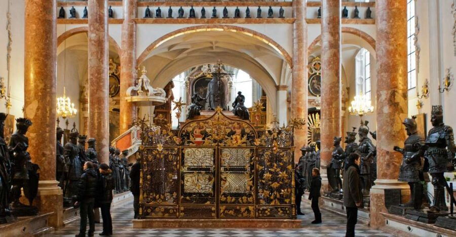 Innsbrucks Art and Culture Revealed by a Local
