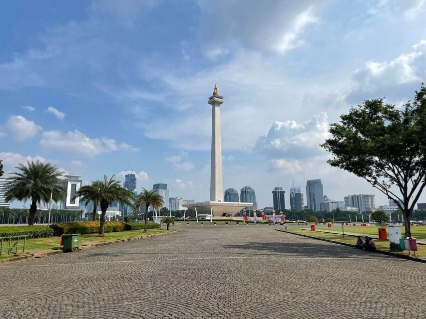 Jakarta: Private Half-day Tour Highlight of Jakarta - Good To Know