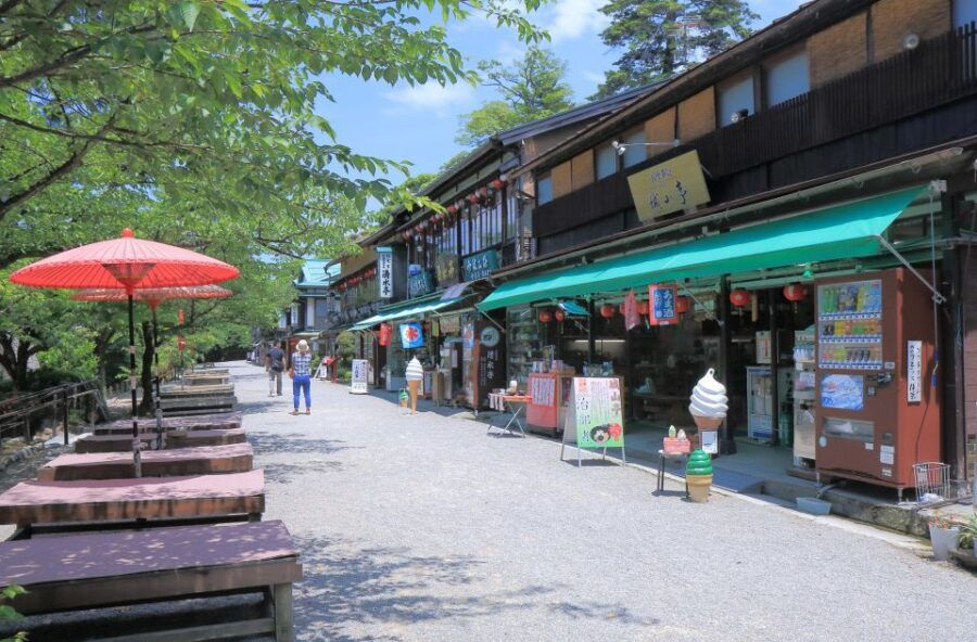 Kanazawa’s Timeless Culture: Private Tour