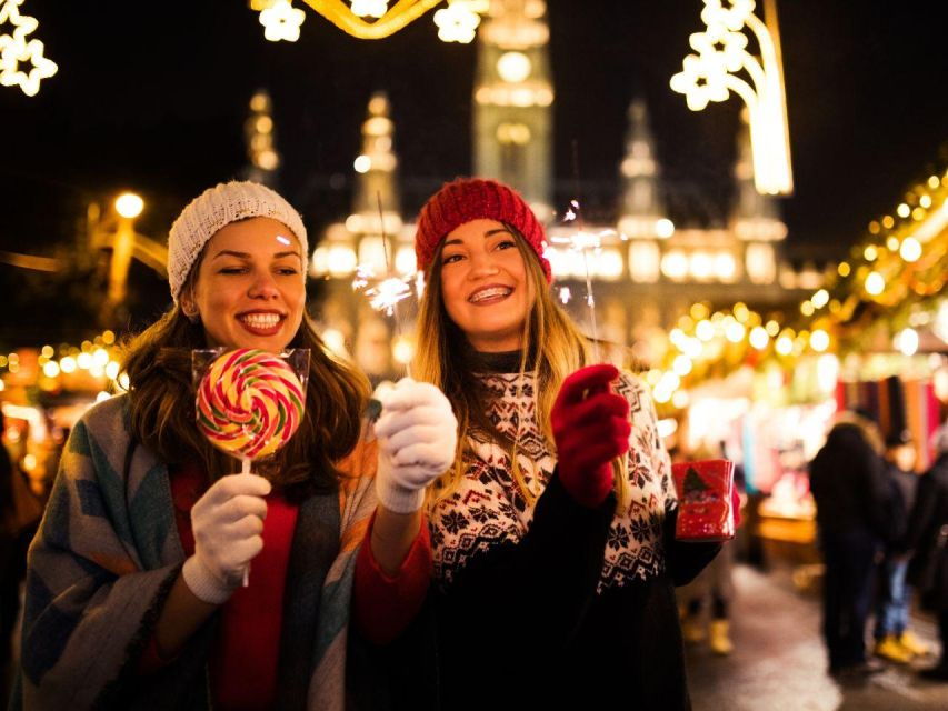 Klagenfurt: Christmas Walk, Fun Game, Team Activity & Quiz