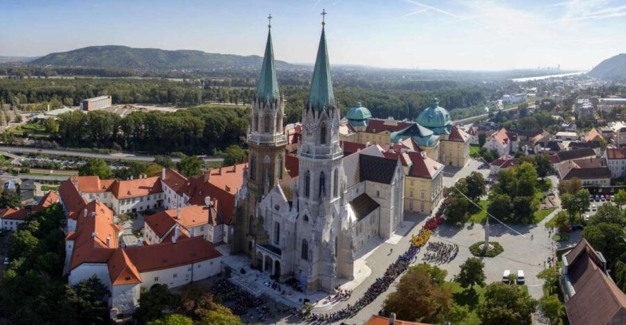 Klosterneuburg: Ticket to Klosterneuburg Abbey - Good To Know