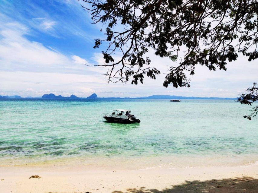 Ko Lanta: 4 Islands and Emerald Cave Snorkeling Trip