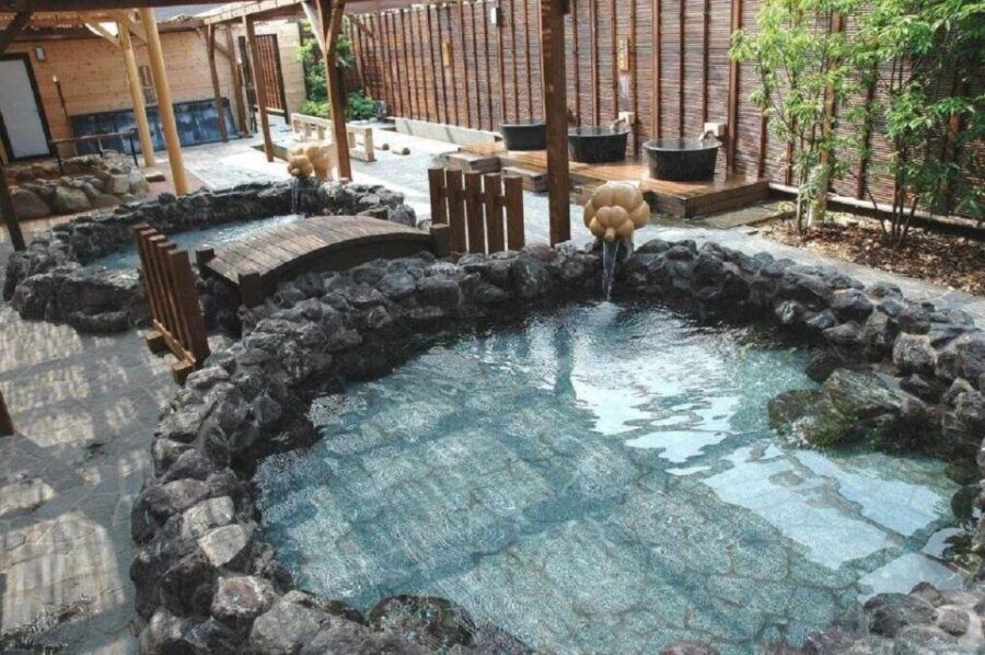 Kobe: Mt Rokko Night View & Arima Onsen & Sanda Outlet Tour - Good To Know