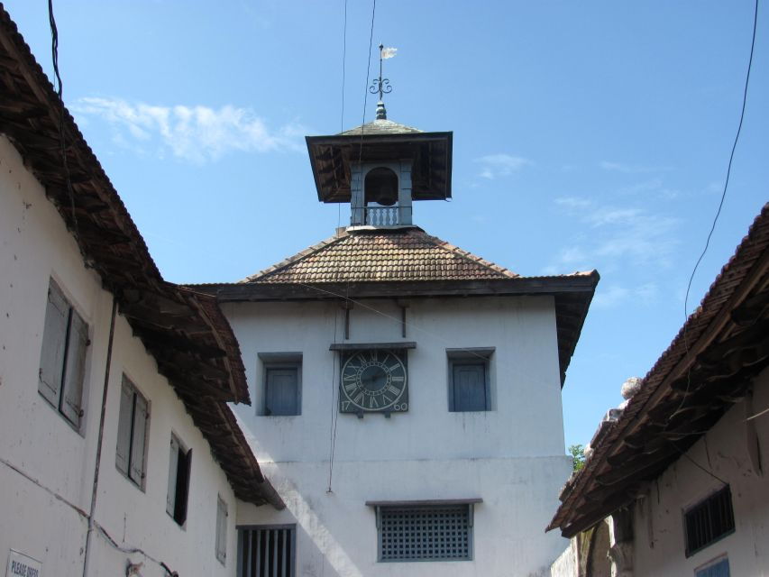 Kochi: Full-Day Private City Tour With Guide and Transfers - Good To Know