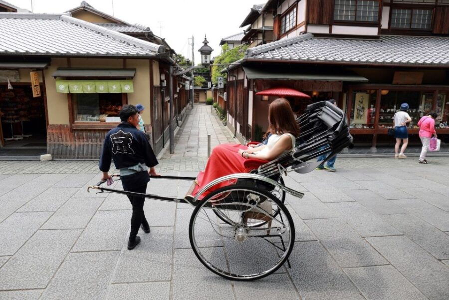 Kyoto: Private Rickshaw Tour of Gion and Higashiyama Area - Good To Know