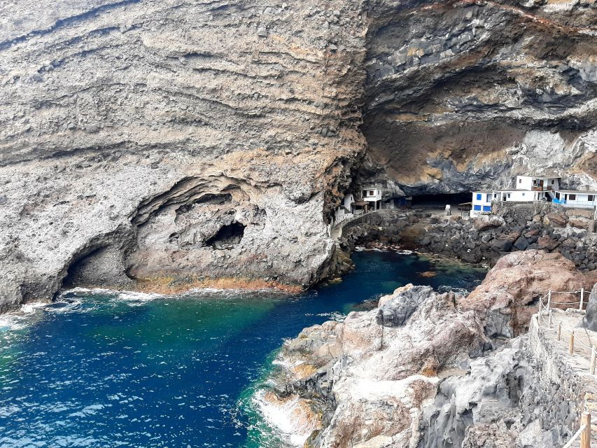 La Palma: Beautiful Cave Sea Kayaking Tour
