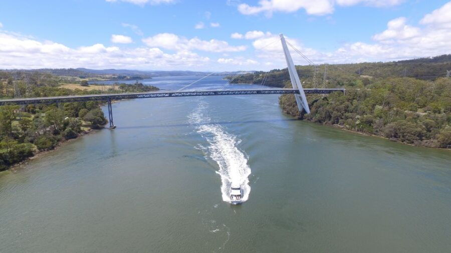 Launceston: 4-Hour Batman Bridge Luncheon Cruise