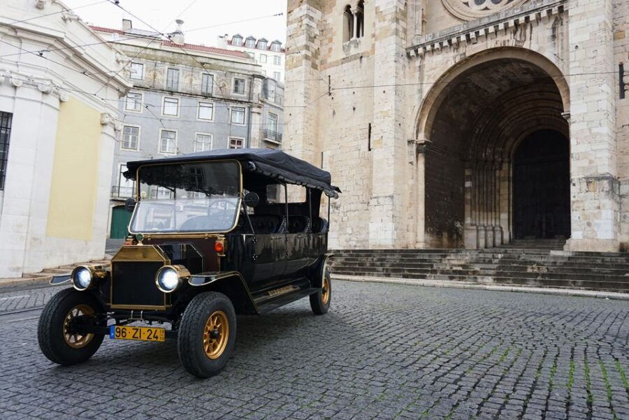 Lisbon: 3-Hour Historic Tuk Tuk Tour - Good To Know
