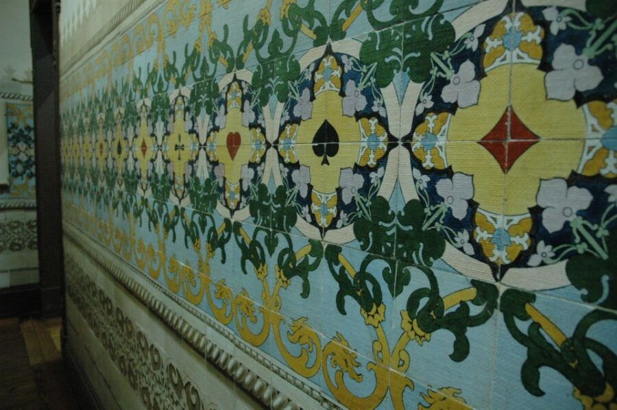 Lisbon: City of Spies Guided Walking Tour