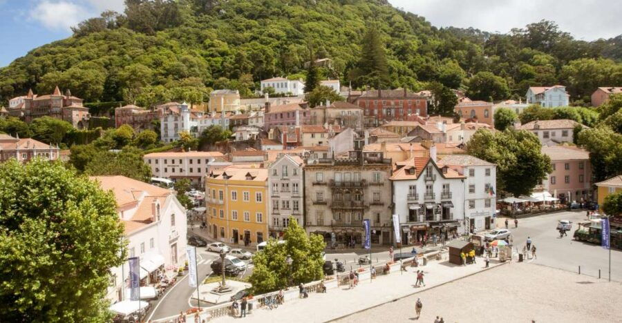 Lisbon: Half-Day Tour of Sintra - Good To Know