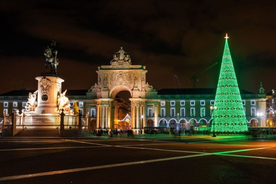 Lisbon: Private Christmas Lights Tour by Tuk-Tuk - Good To Know