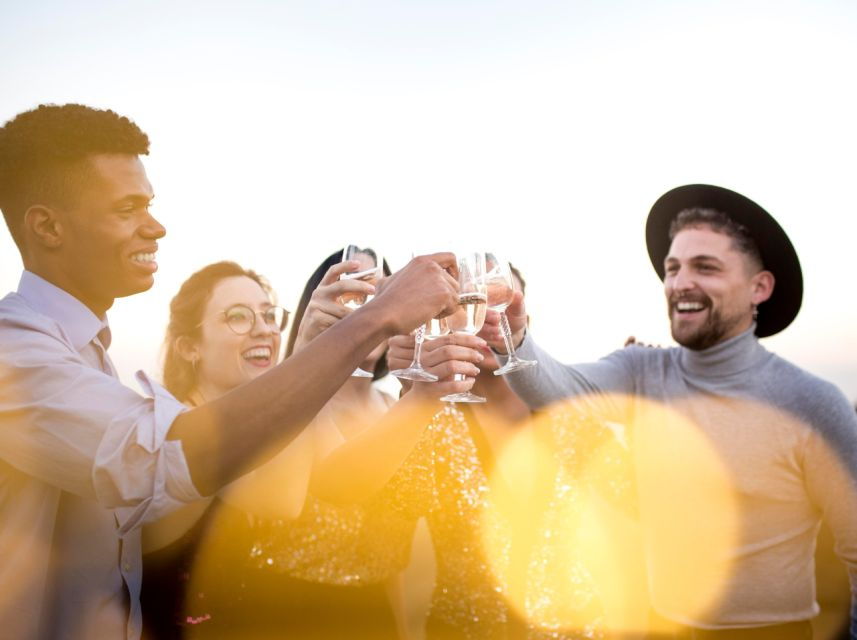 Lisbon: Sunset Boat Party Cruise With DJ and Open Bar - Good To Know