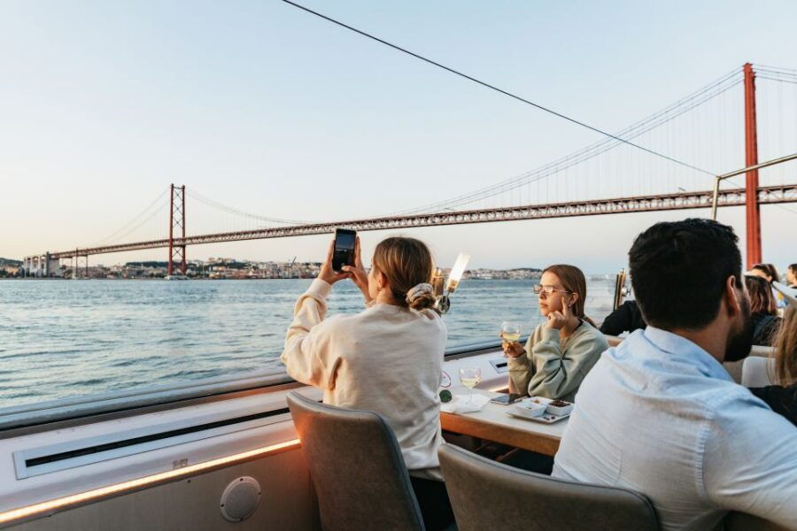 Lisbon: Tagus River Sunset Cruise With Welcome Drink - Good To Know