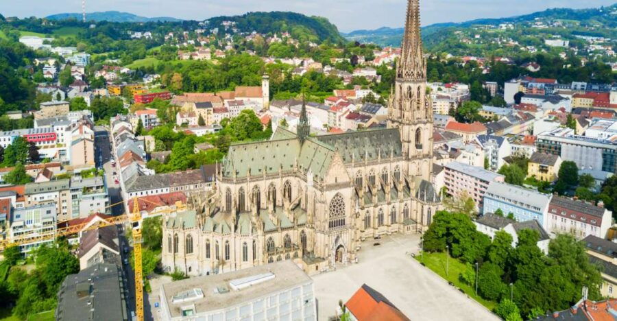 Literature in Linz: Adalbert Stifter Institute Private Tour - Good To Know