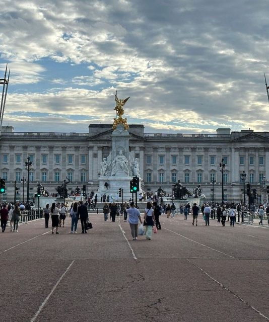 London: Buckingham Palace & Westminster Guided Walking Tour - Good To Know