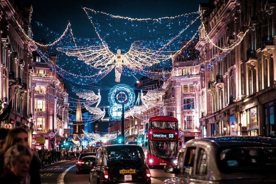 London Christmas Lights Tour by Vintage Bus Open Top - Activity Details