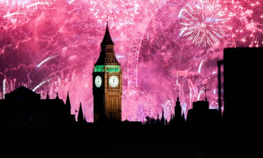 London: NYE Dinner at Shakedown & Fireworks Cruise - Good To Know