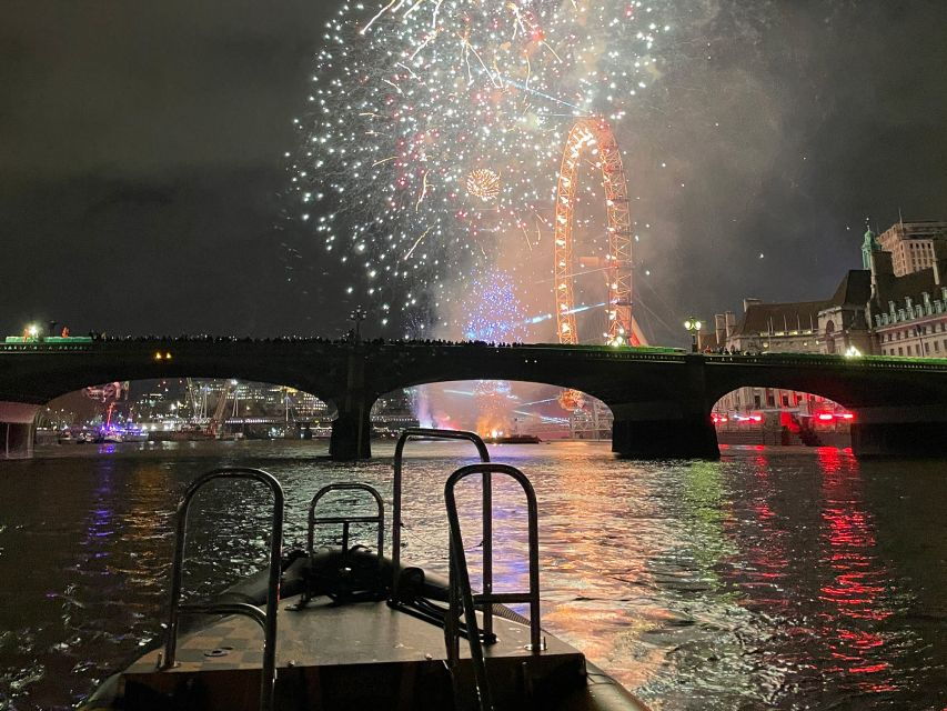 London: NYE Fireworks - Front Row Views From the Thames - Good To Know