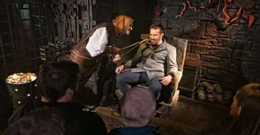 London: The Best Harry Potter Tour & The London Dungeons - Good To Know