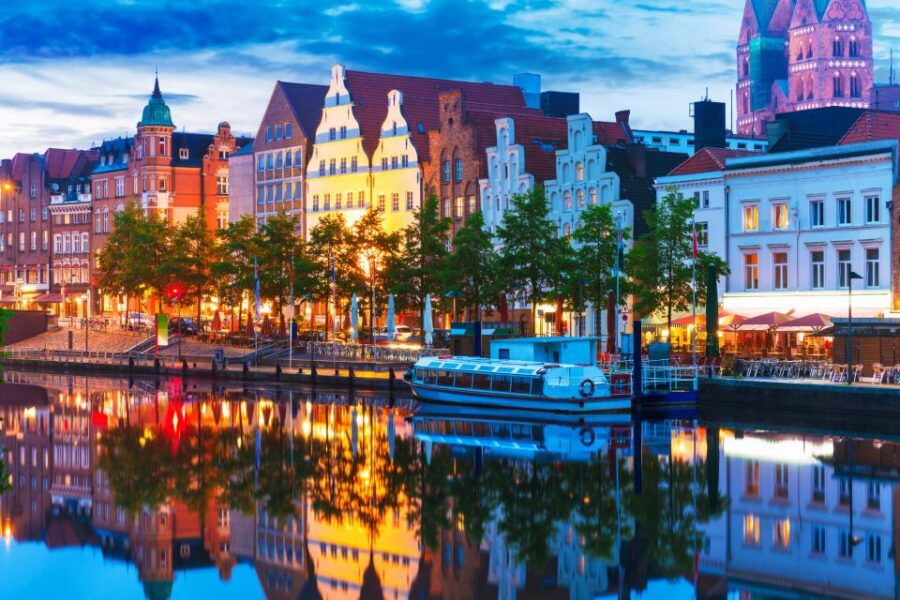 Lübeck: City Exploration Game and Tour - Good To Know